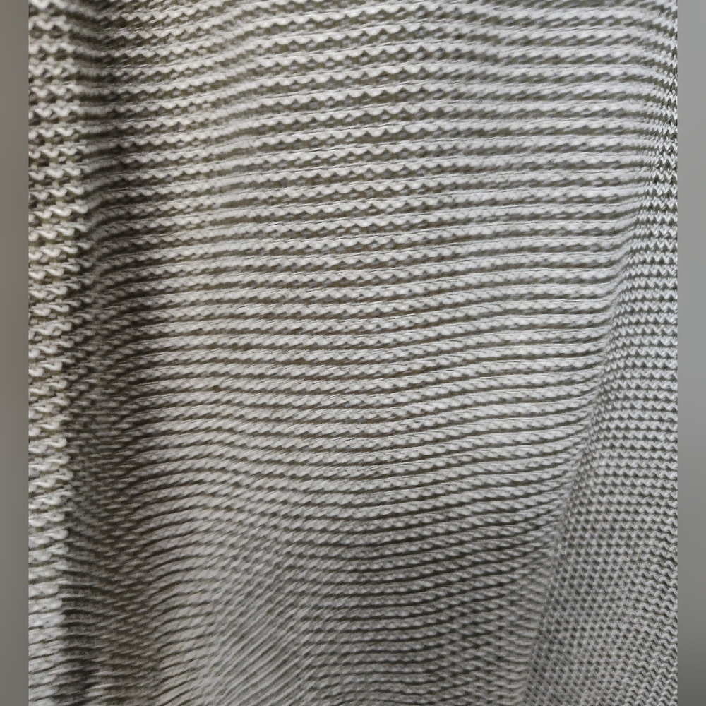 Sew In Love Lightweight Henley - Picture 3 of 6